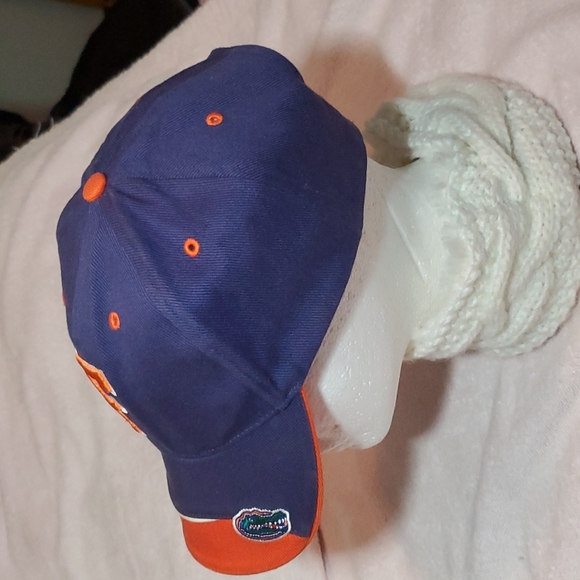 T.E.I. 6-Panel FLORIDA GATORS Blue/Orange Ballcap - Adjustable Back - OSFM - EC - Picture 2 of 13